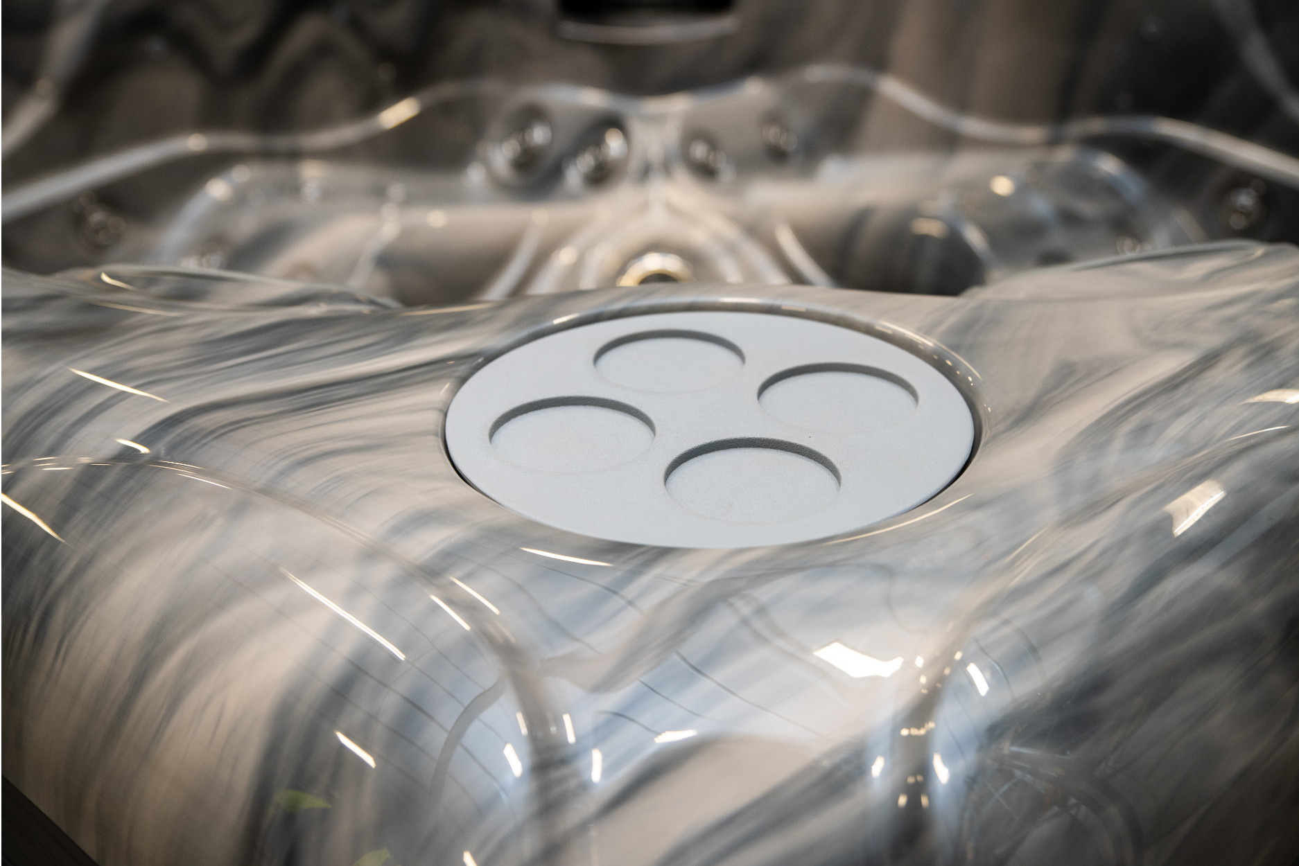 Spabad | Tourmaline | 6 personer (230x230x96cm)