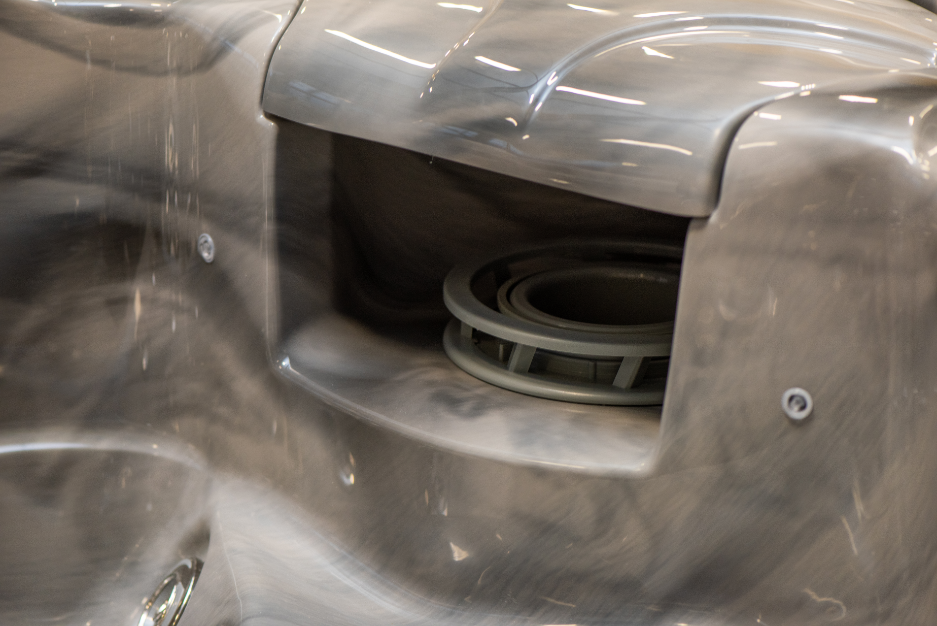 Spabad | Tourmaline | 6 personer (230x230x96cm)