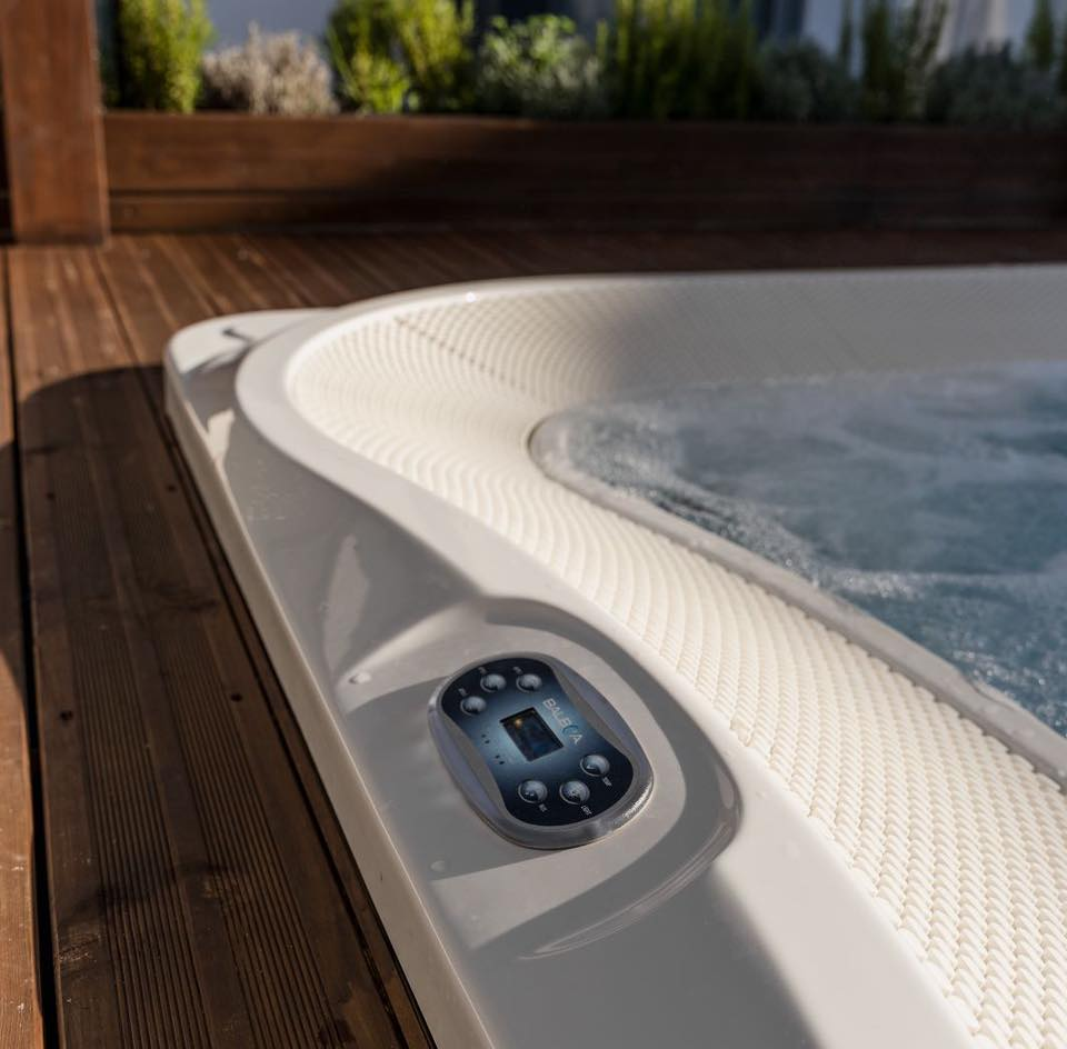 Overflow Viva (240X240X100cm)