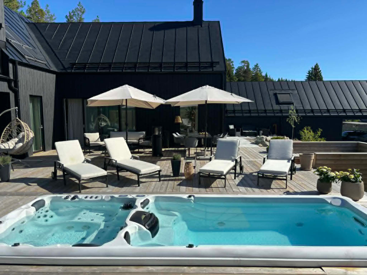 Swimspa | ESCAPE DUO | (580x221x140cm)